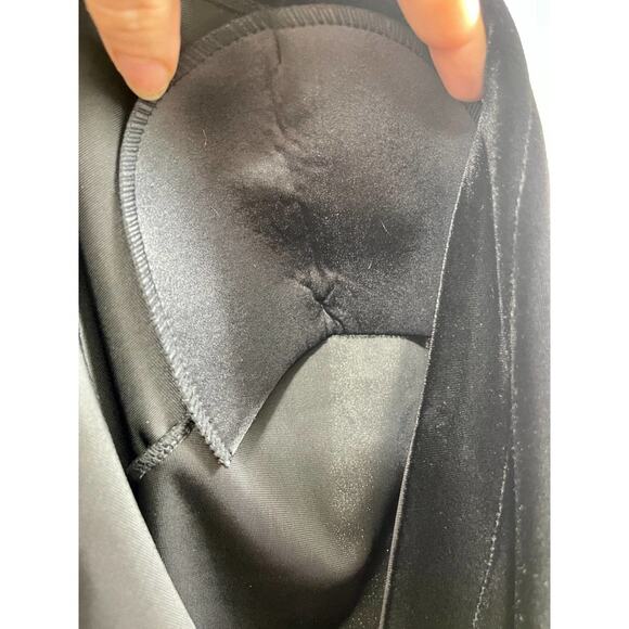 90s FOCUS Vintage Black Velvet Jacket Dress Set with Shoulder Pads - Picture 9 of 14